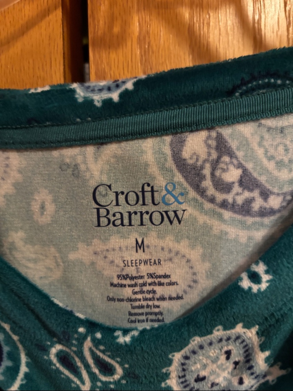 Croft & Barrow long sleeve nightgown - Picture 2 of 2